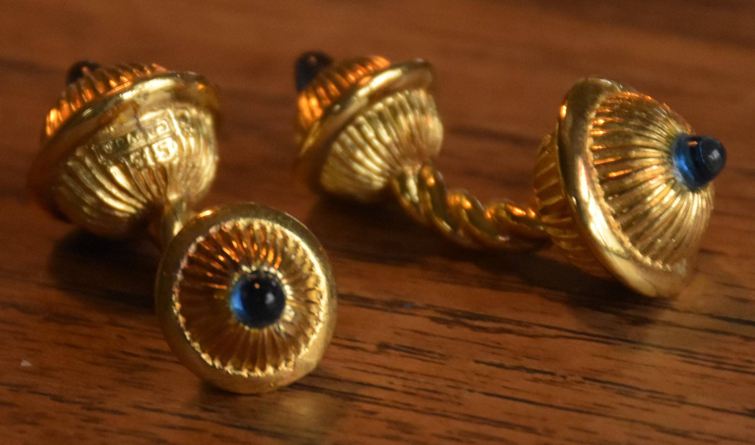 Boutons de manchette signés CARVEN années 70