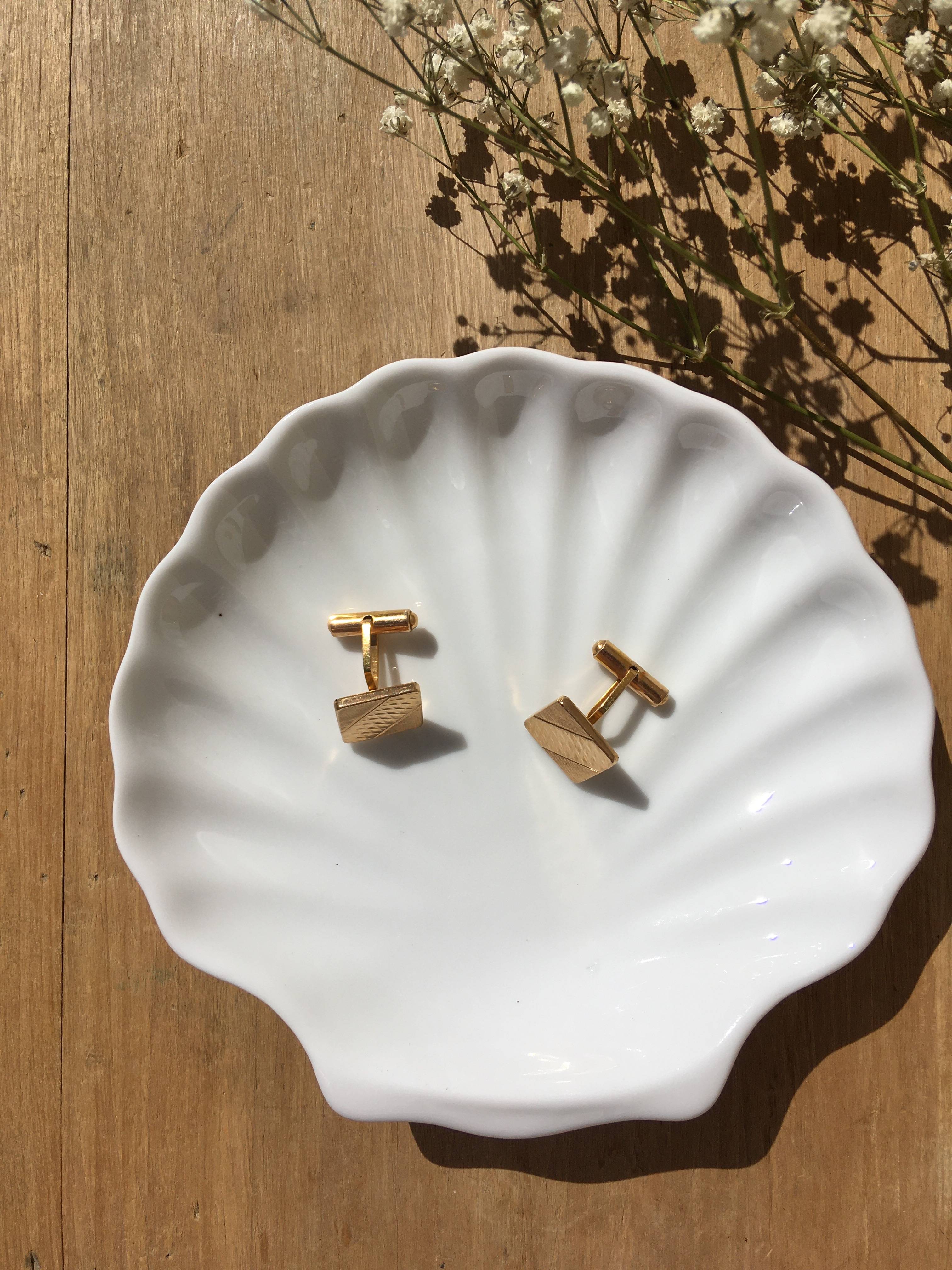 Boutons De Manchettes Anciens - Plaqués Or, Vintage, En Bon état Général