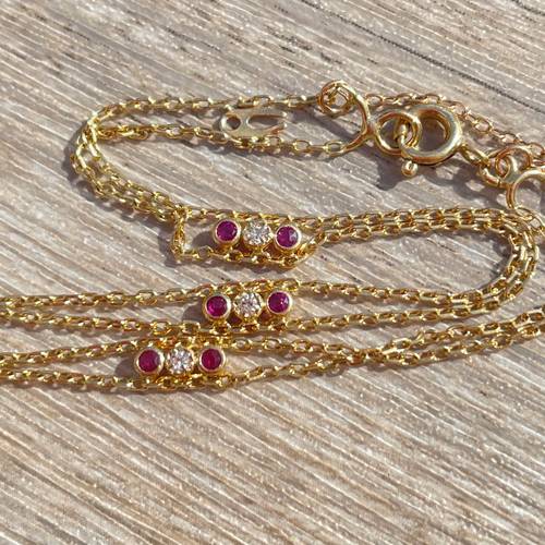 Bracelet chaine or 18K rubis diamants