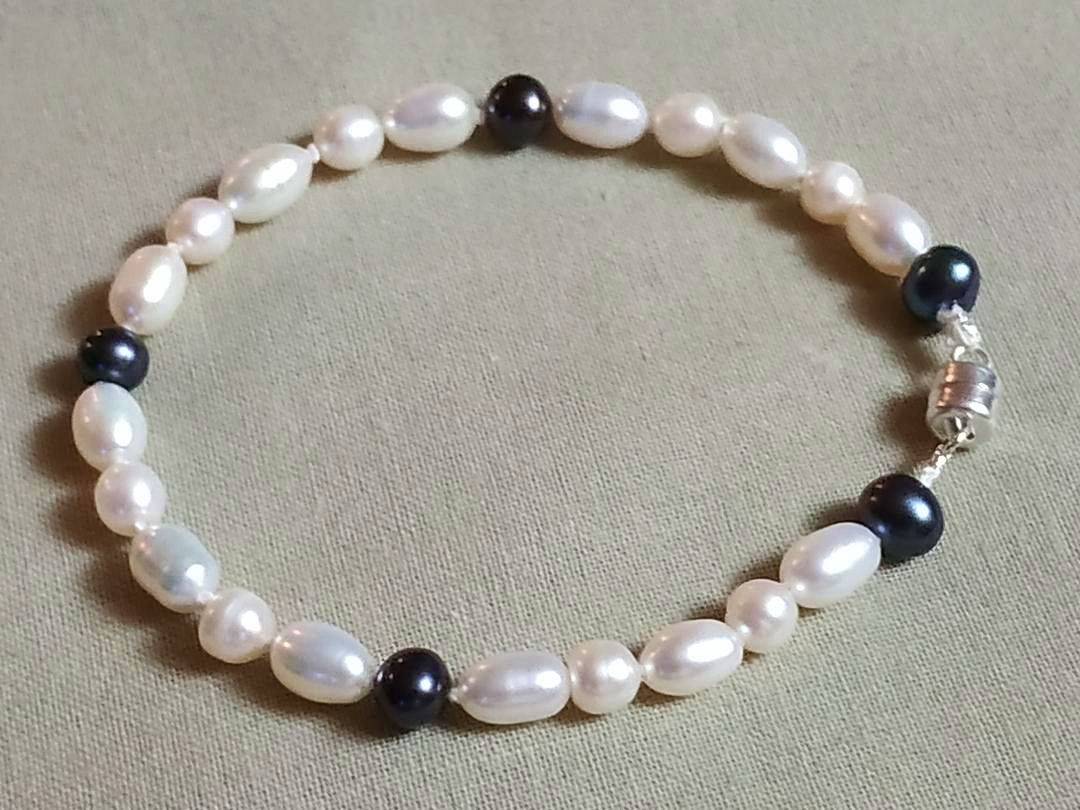 Bracelet Fait Main En Perles De Culture Blanches Et Argent Massif, Style Gold Filled - élégant Et Naturel, Neuf Avec étiquettes !