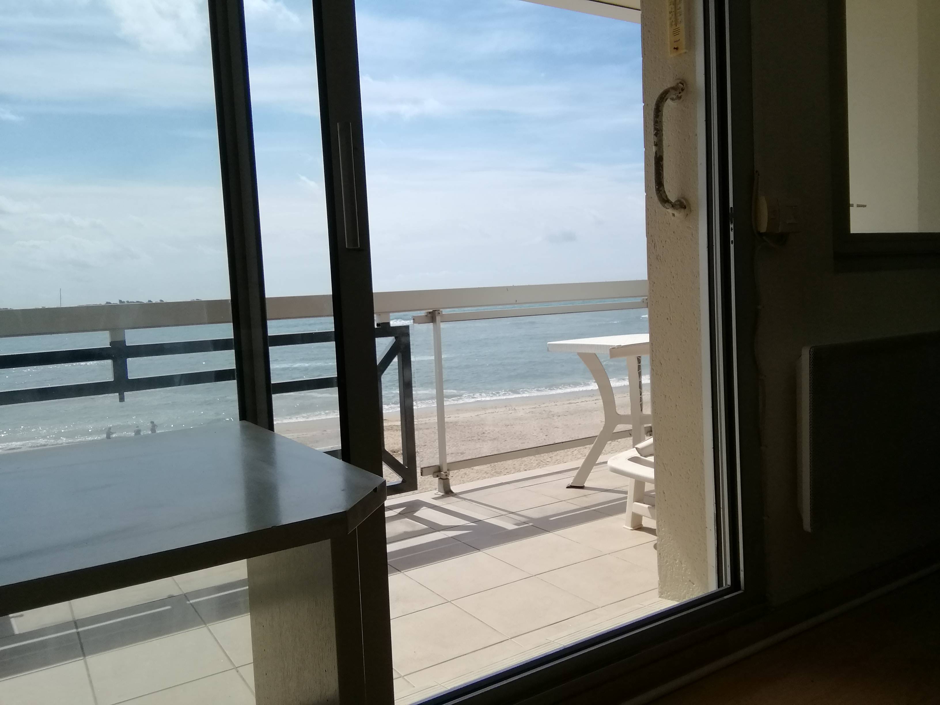 Loue Appartement Au Pied De L eau Vue Imprenable Sur La Rade De 