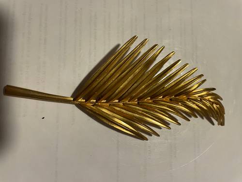 Vends broche dorée feuille palmier GM Antigona