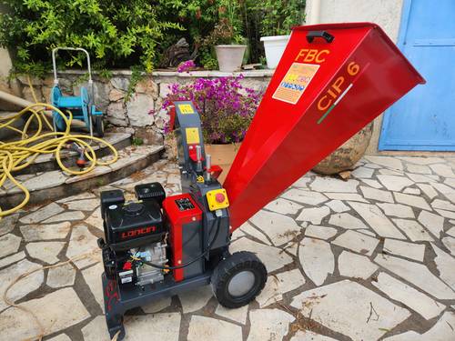 BROYEUR quasi neuf FBC thermique LONCIN