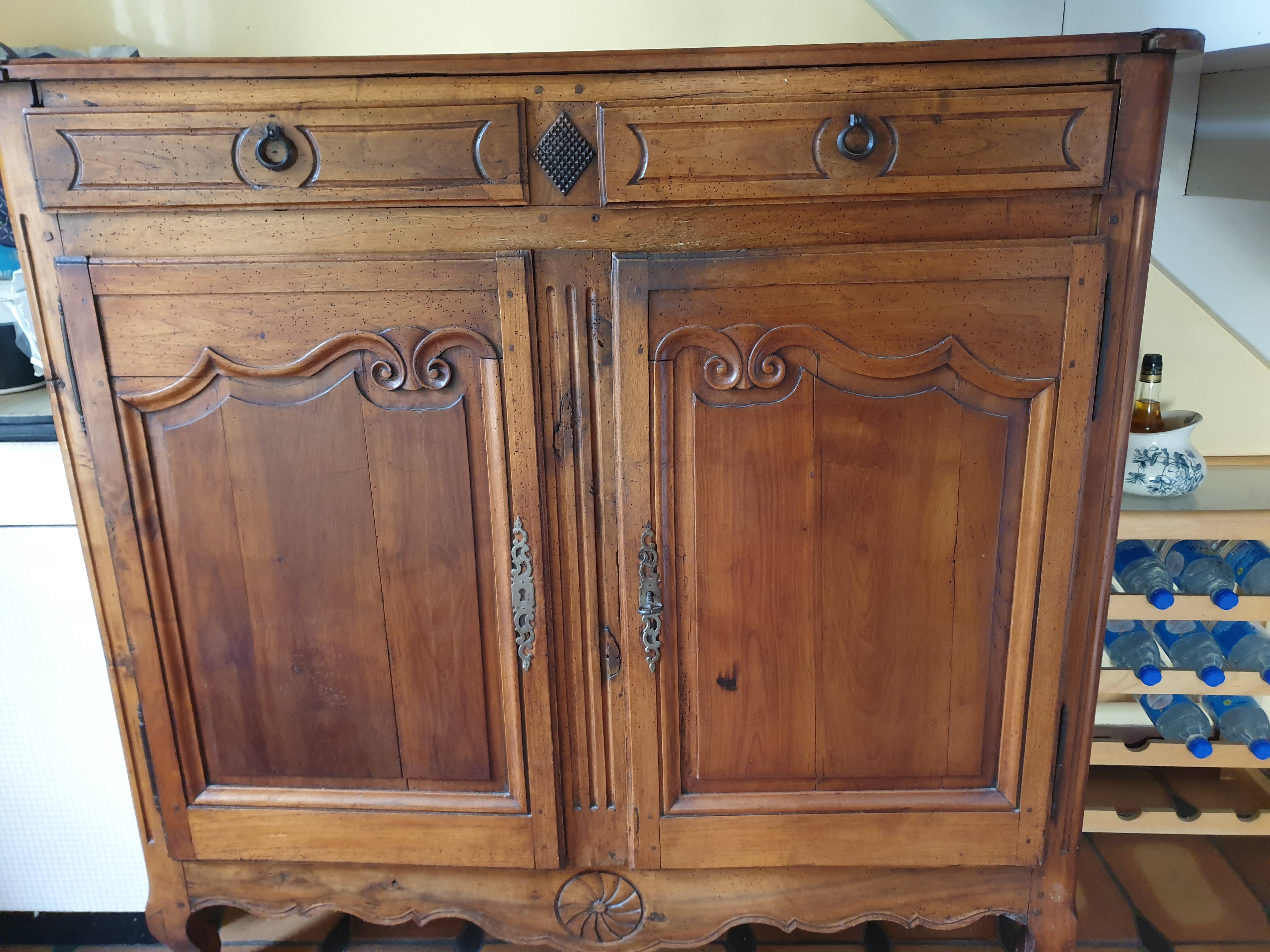 Vends Buffet Louis XV