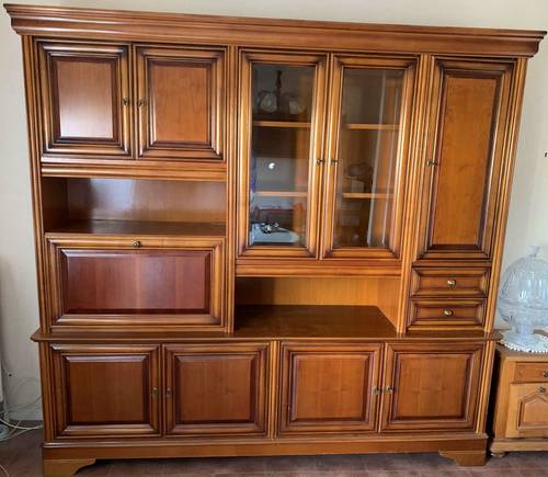 Buffet vaisselier en bois