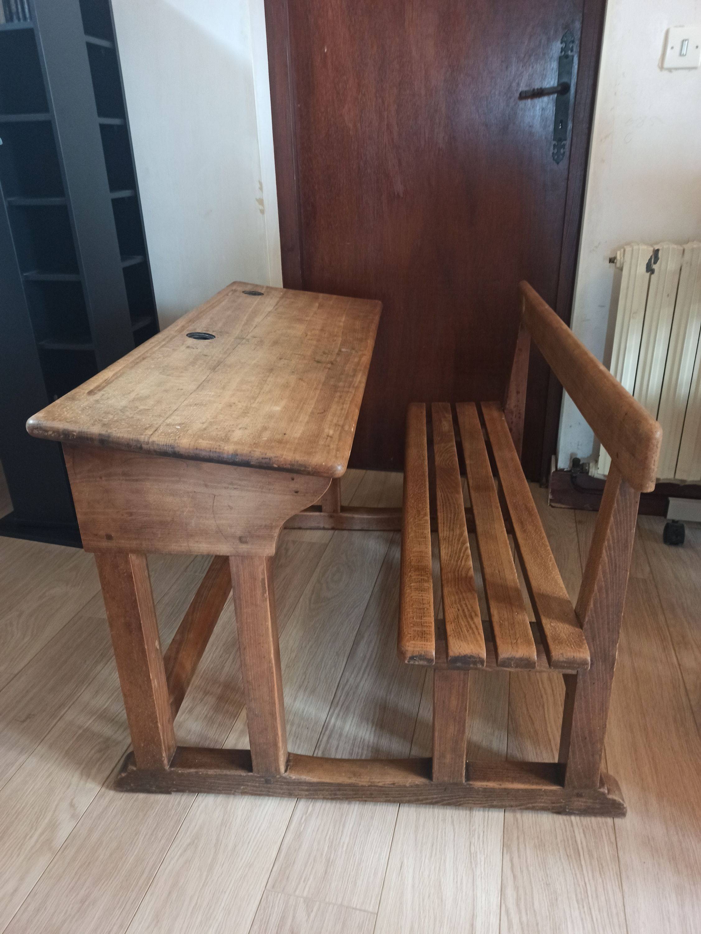 Bureau d’écolier en chêne