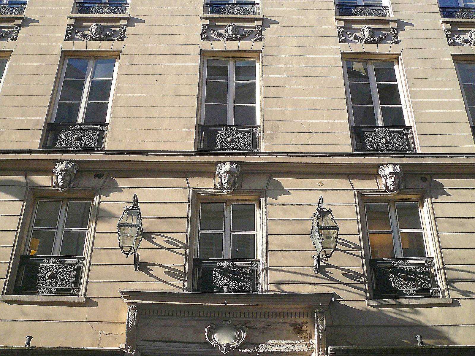 Location Bureau pour 1 à 2 personnes, proche de l’Elysée Paris