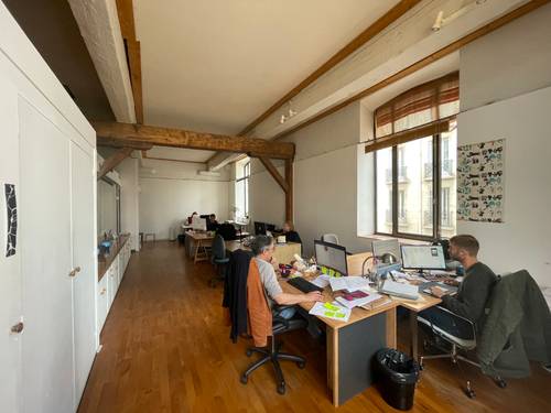 Bureau partagé en Open Space Cours Estienne d’Orves - 150m², Marseille 1er