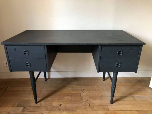 Bureau vintage à restaurer