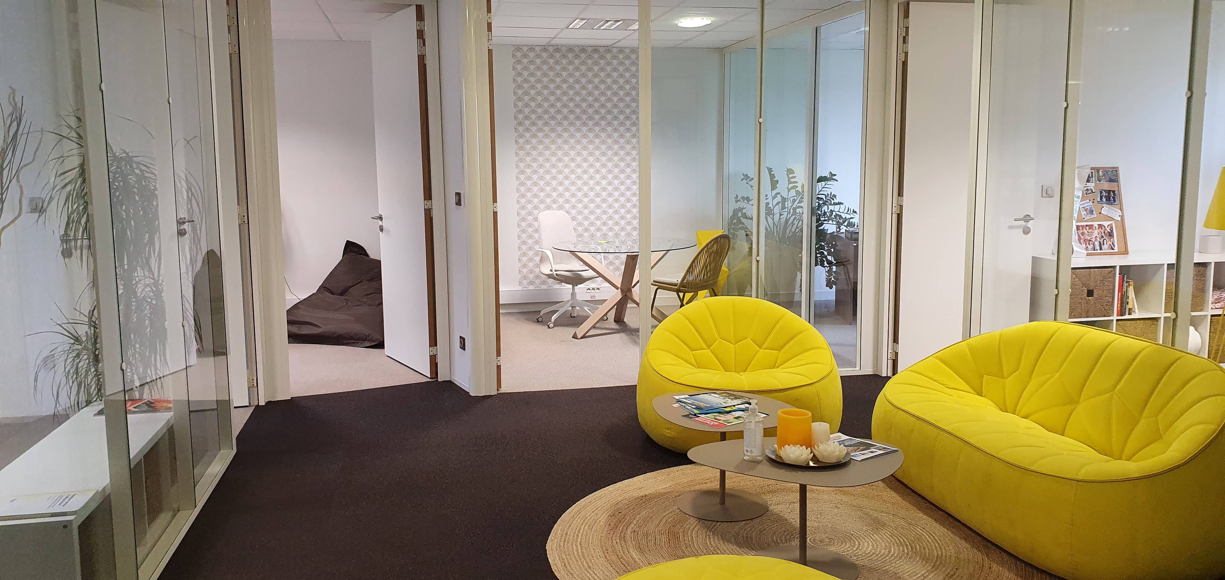 Loue 2 bureaux (15 et 14m²) Lyon 9ème / Gare de Vaise