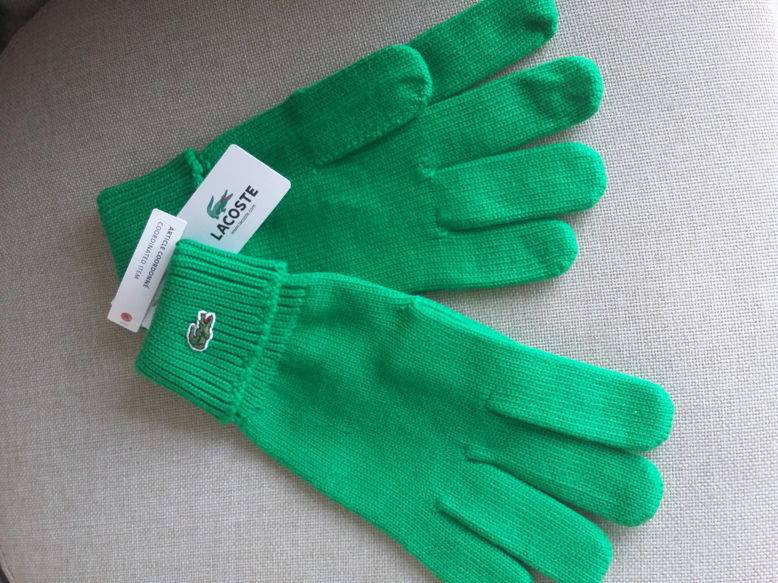 Vends gants Lacoste®️ 100% pure laine