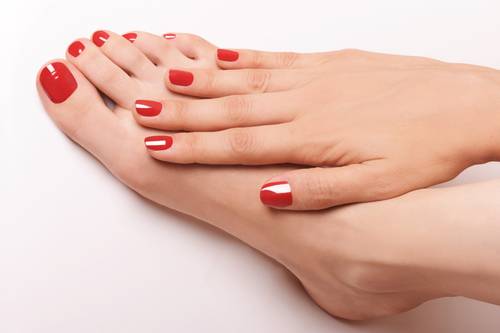 Propose manucure ou pose de gel