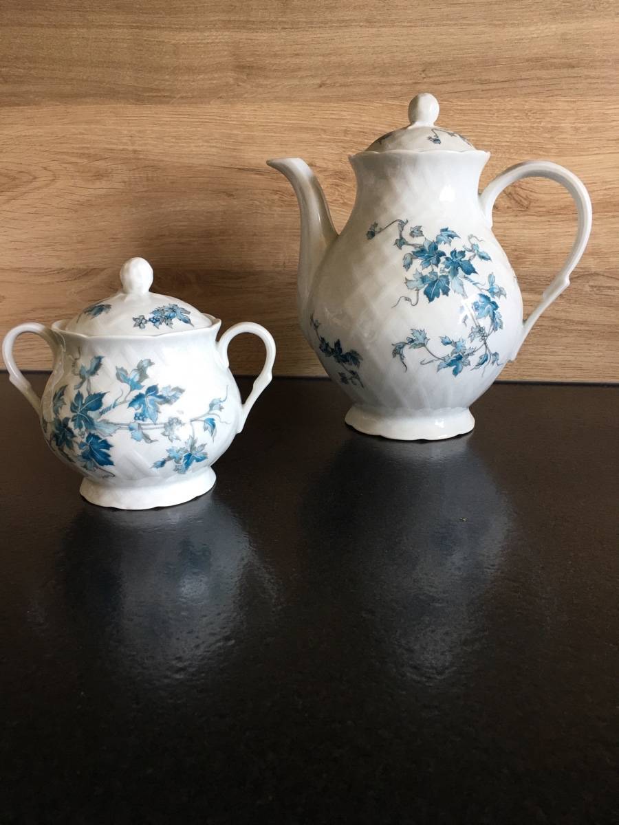 Cafetière et sucrier Bernardaud