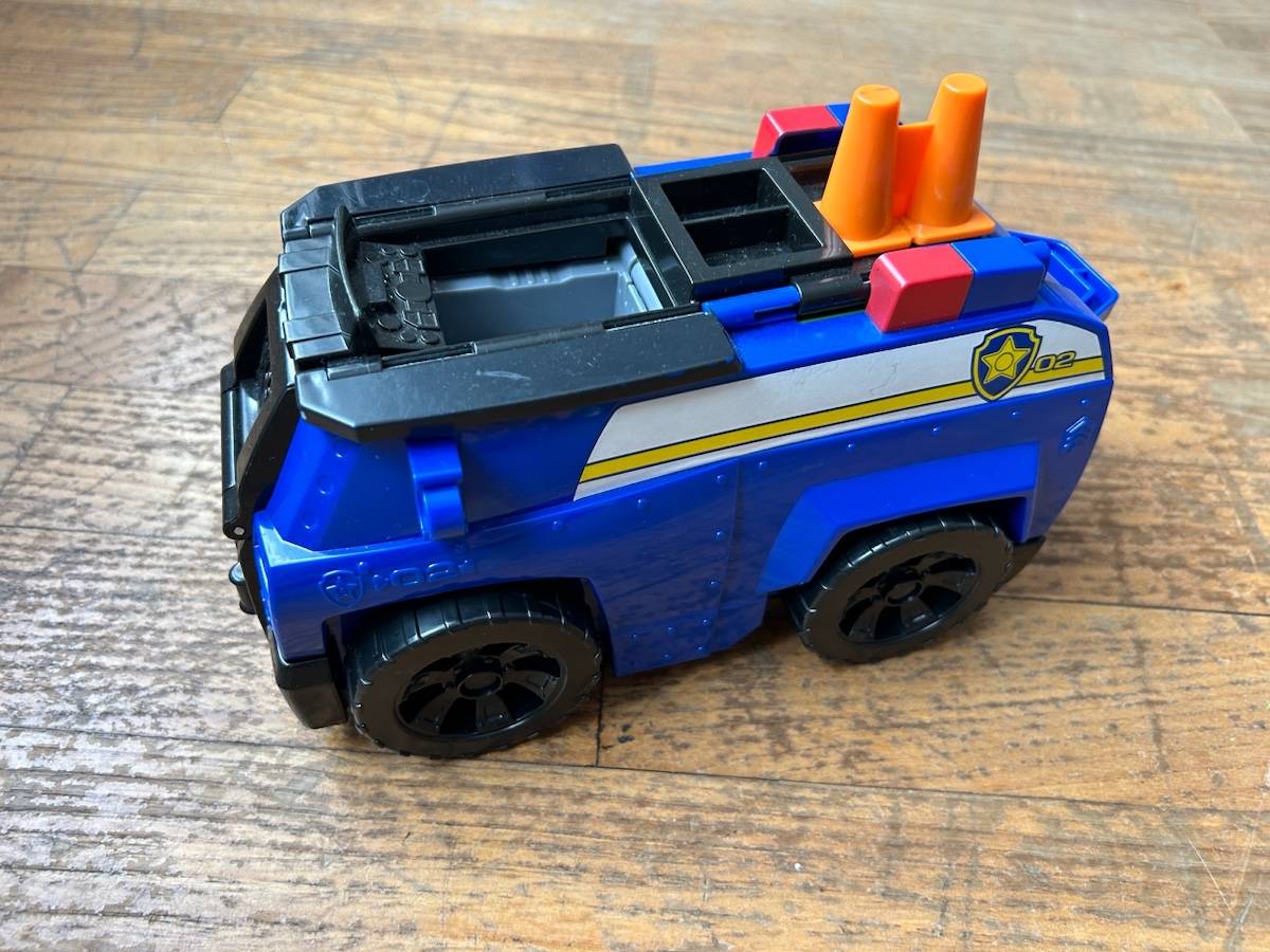 Camion de police Pat Patrouille transformable Neuf