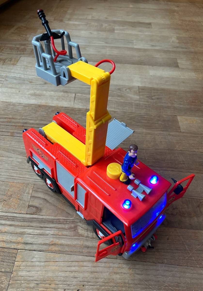 Camion Sam le pompier et sa figurine Neuf