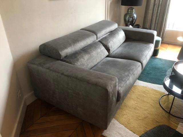 Canapé relax électrique 3 places en tissu gris modèle ALLURE Découv