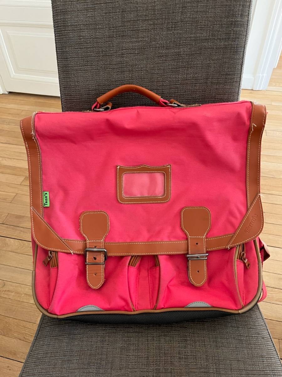 Cartable Tann�??s rose sur Gens de Confiance