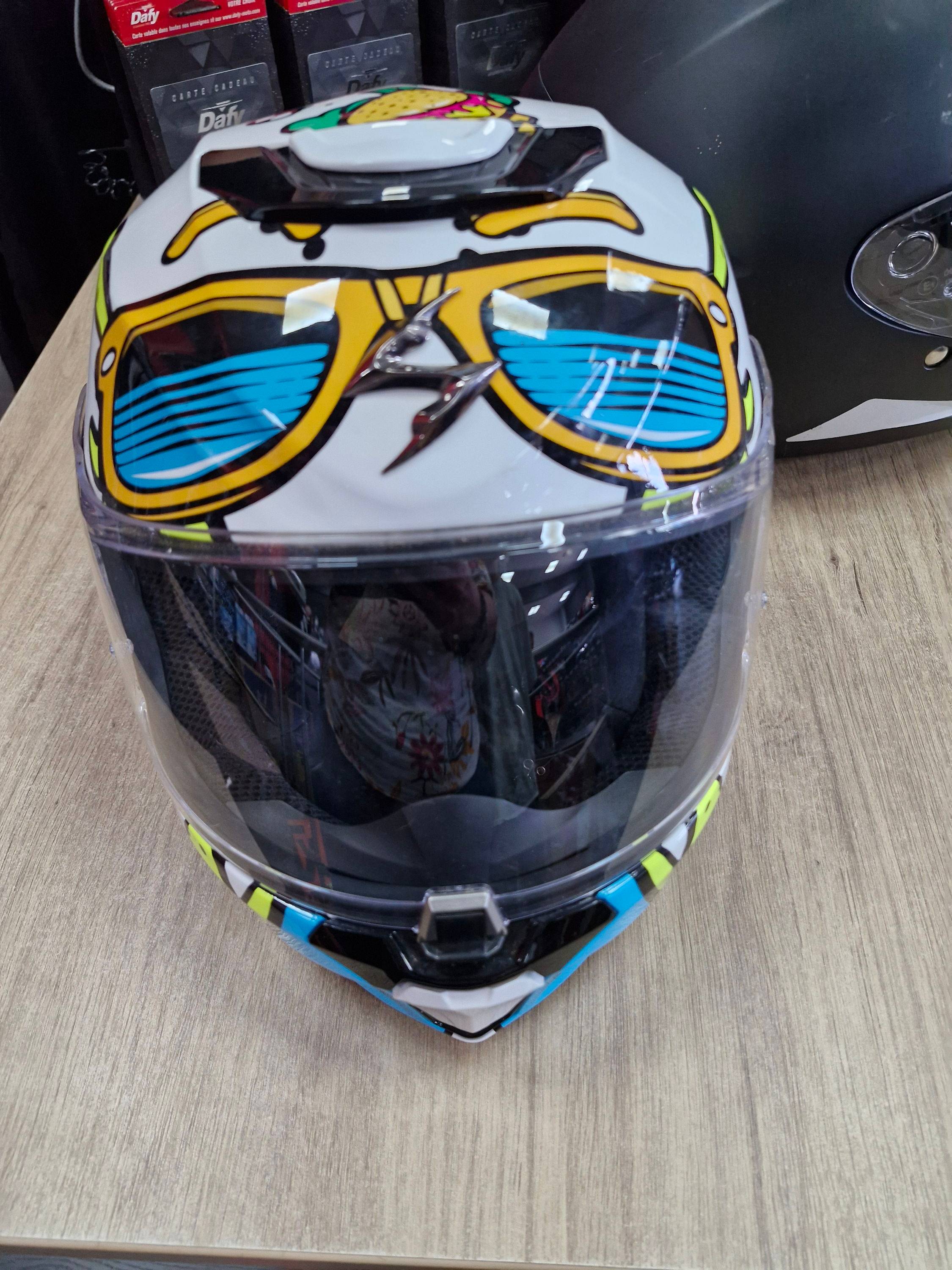 Vends casque moto enfant, 2024, 20km