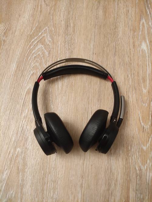 Casque Voyager focus UC Plantronics B825-M