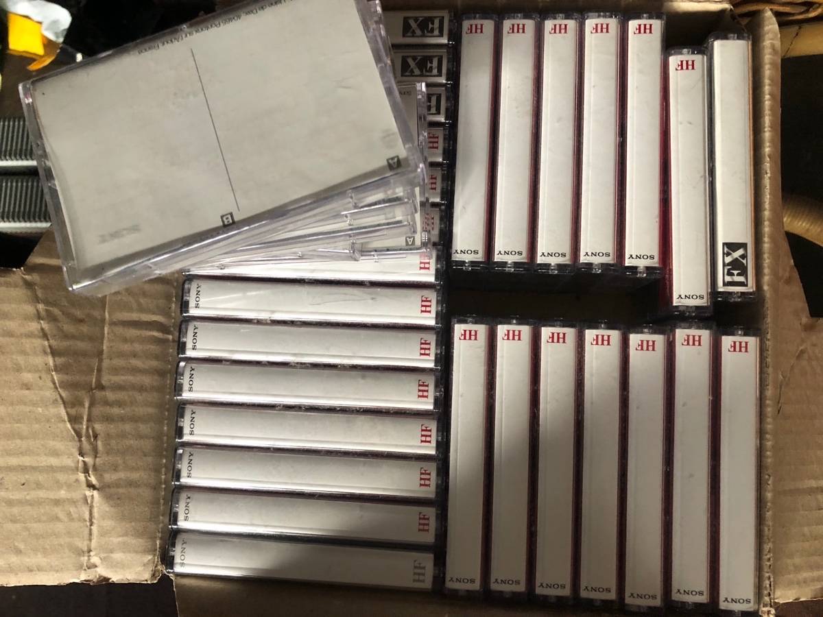 17 Films K7 Cassettes video VHS enregistrées + 2 vierges - DVD - Films