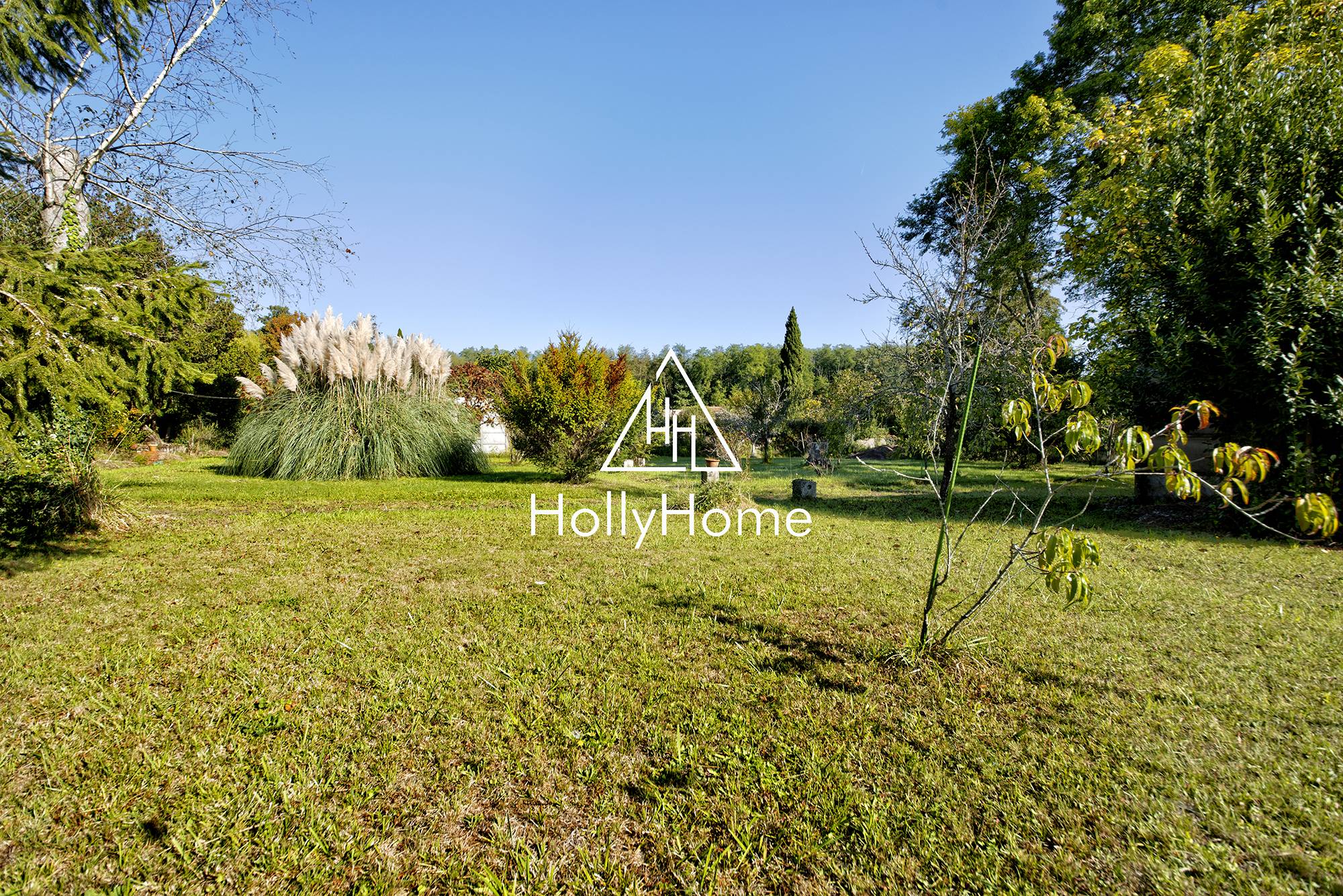 vends-castelnau-de-m-doc-tr-s-beau-terrain-constructible-de-2-900m