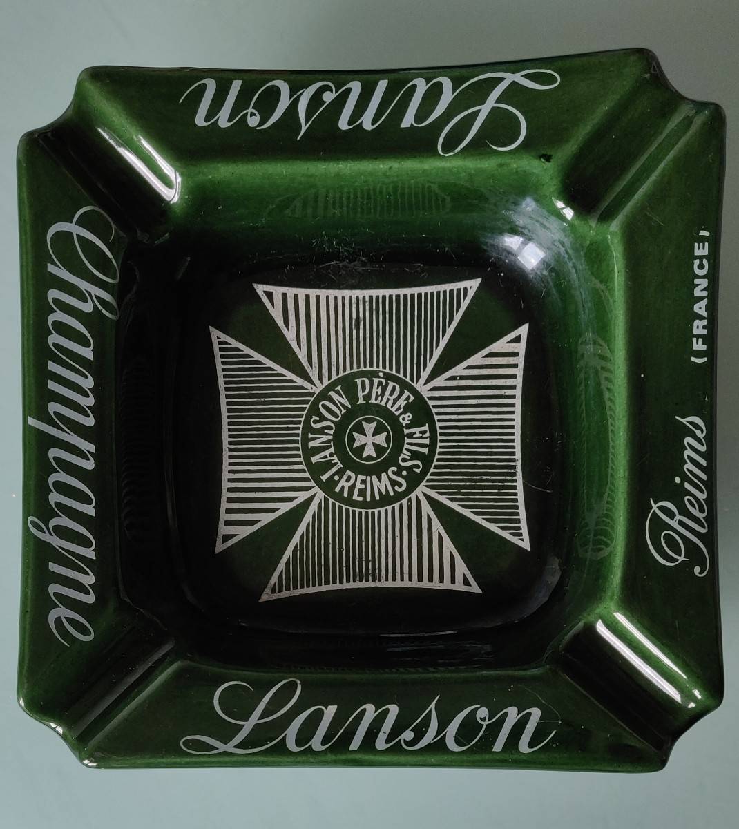 Cendrier Champagne Lanson