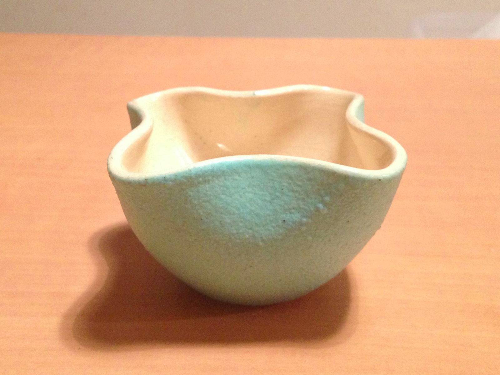Cendrier bleu pale vintage années 60