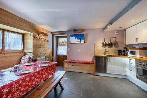 Loue Chalet Courchevel (73) Le Praz centre - 7 couchages / 3 chambres