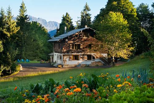 Loue chalet 12 couchages entre pistes de ski et forêt Crest-Voland – Cohennoz (73)