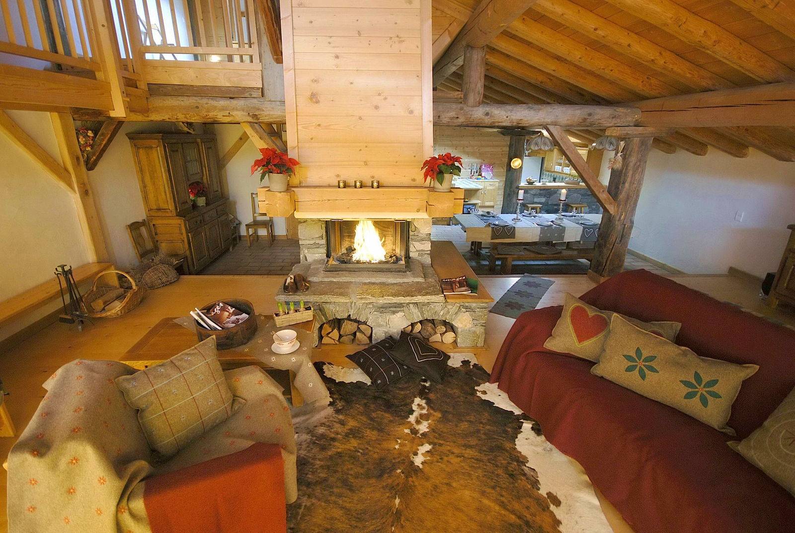 Loue Très beau chalet 350m² 20-22 couchages Vue plein sud, sauna, parking. La Rosière - Montvalezan (73)