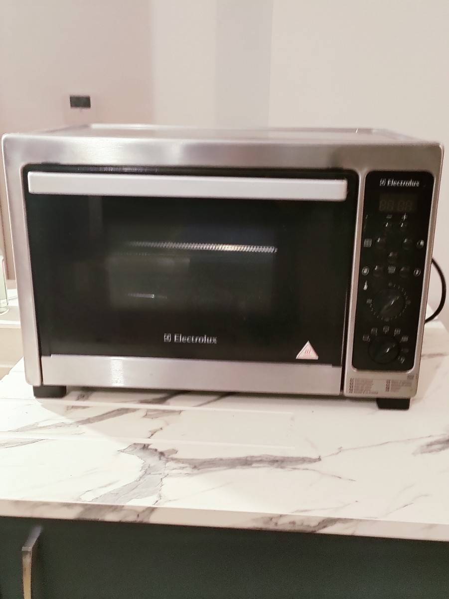 Four chaleur tournante pose libre on Gens de Confiance