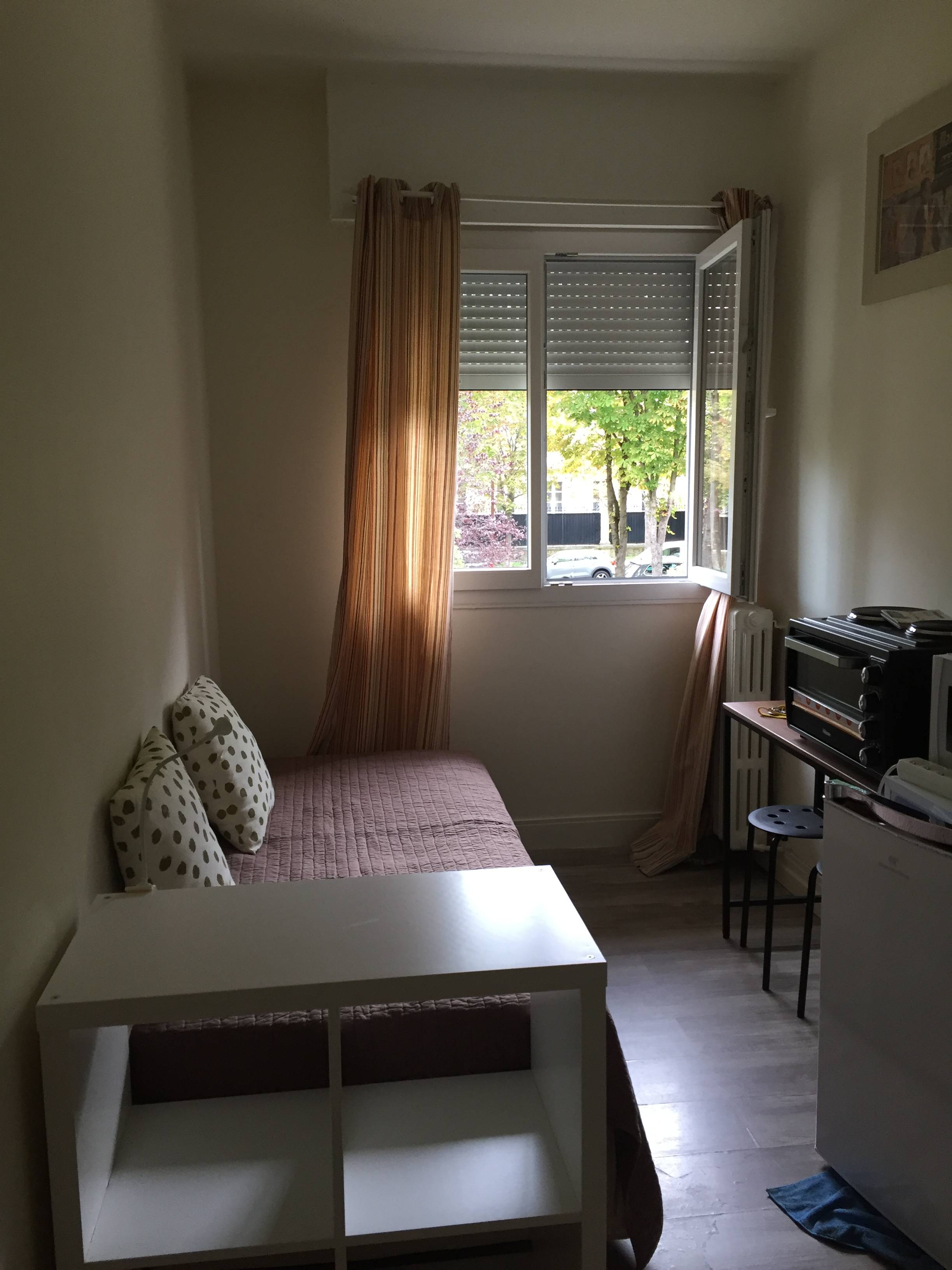 Joli studio meublé lumineux idéal étudiant/pied-à-terre Neuilly