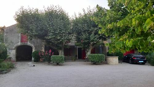 Propose chambre en colocation proche Avignon Rochefort-du-Gard (30)