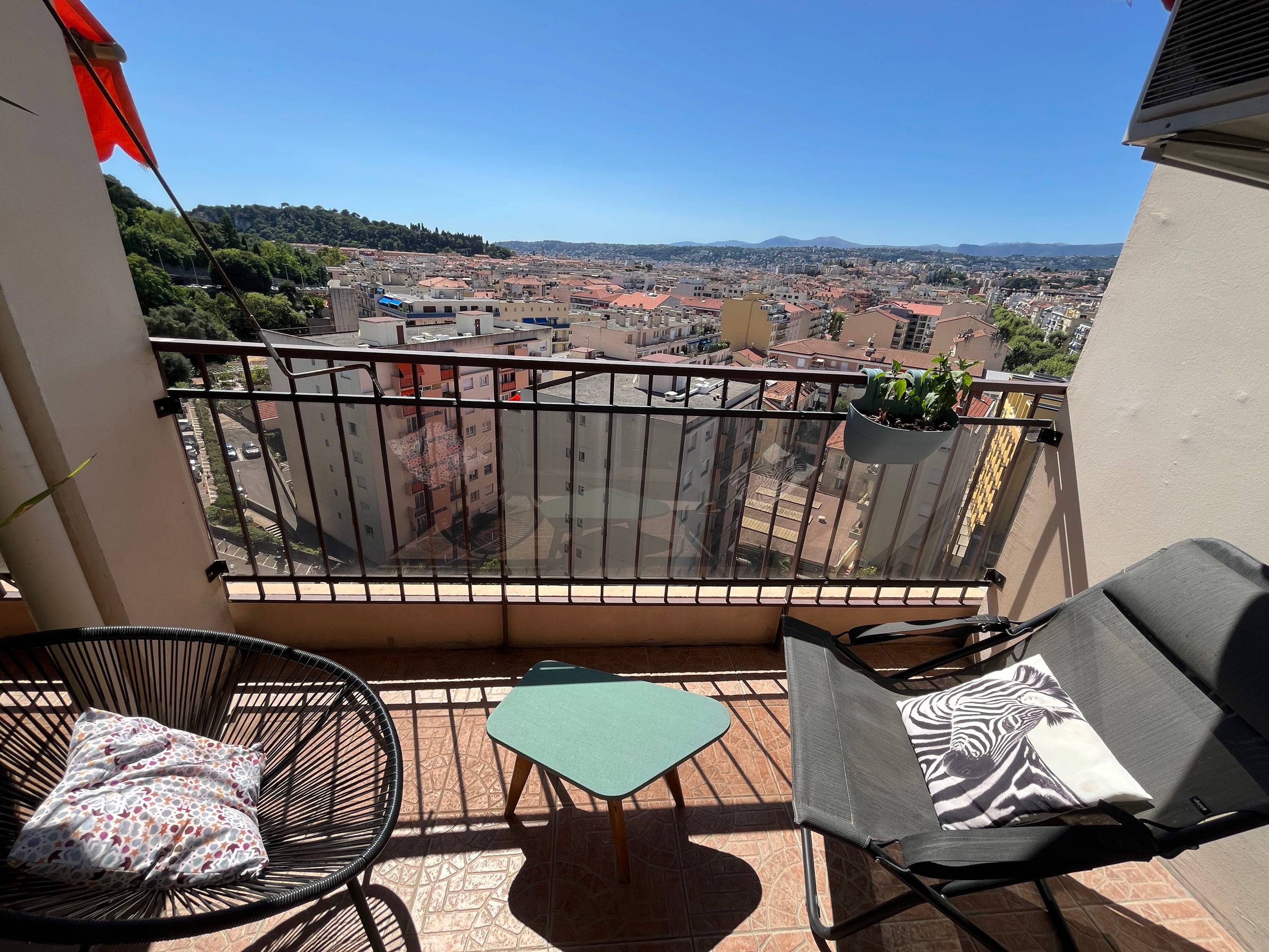 Loue chambre en août à Nice - 2 couchages