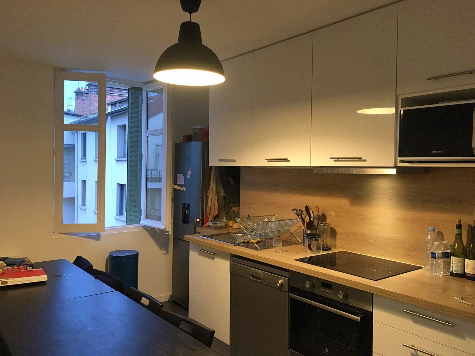 Propose colocation appartement 80m² à 5 min à pied de la Part-Dieu - 1 chambre disponible