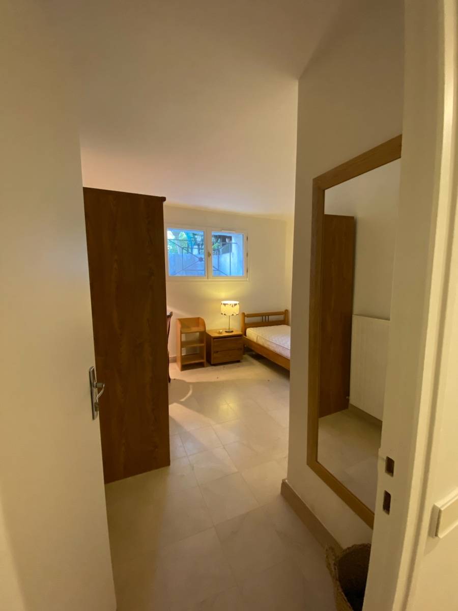 Loue chambre d’étudiant indépendante avec douche privative - 1 chambre, 12m², Neuilly-sur-Seine (92)