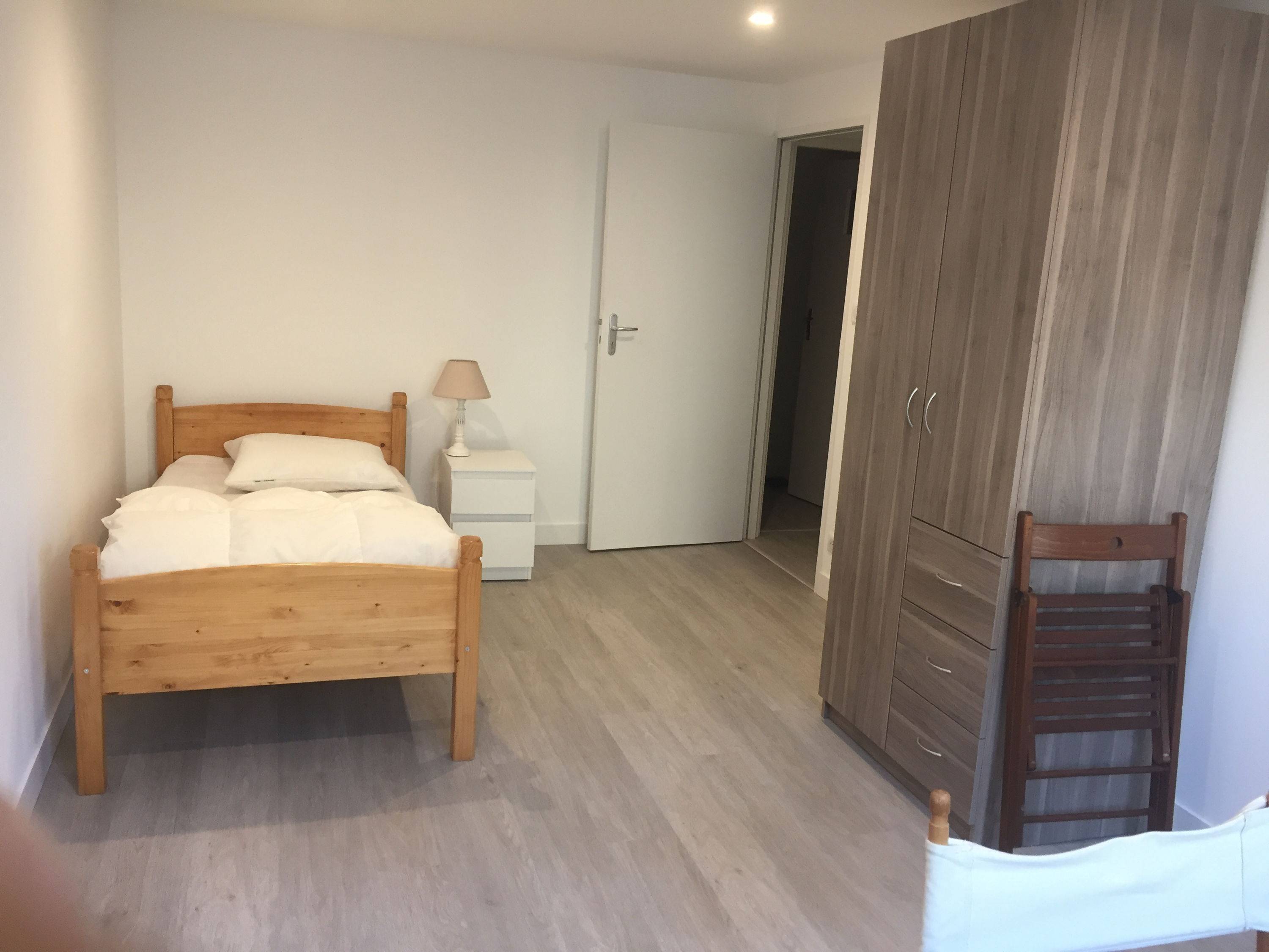 Loue chambre étudiante en appartement - 35m²