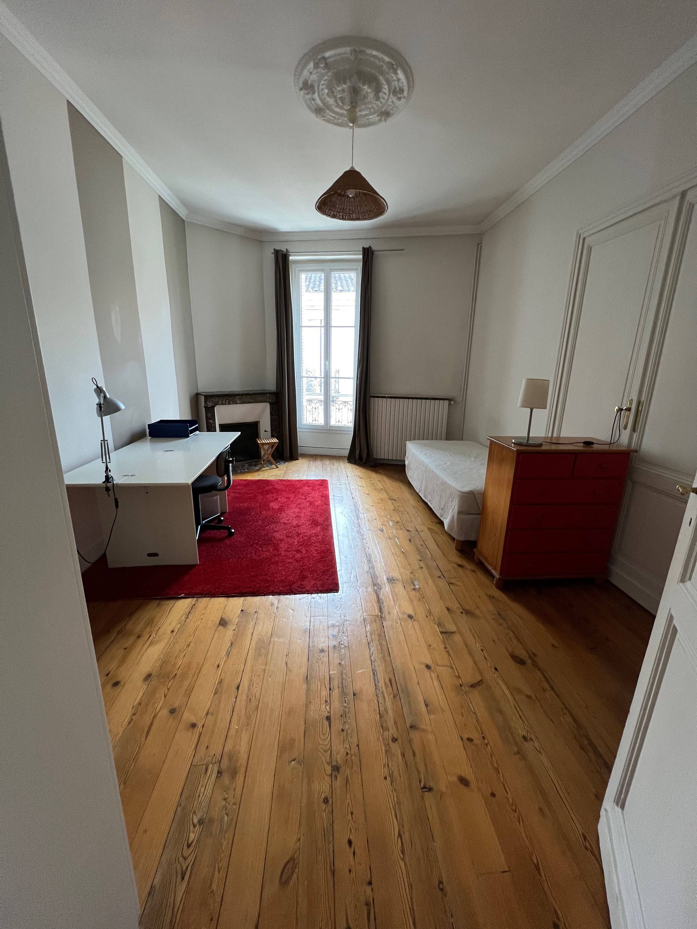 Loue chambre chez l’habitant - idéal étudiant classe prépa - Bordeaux Quartier Victoire