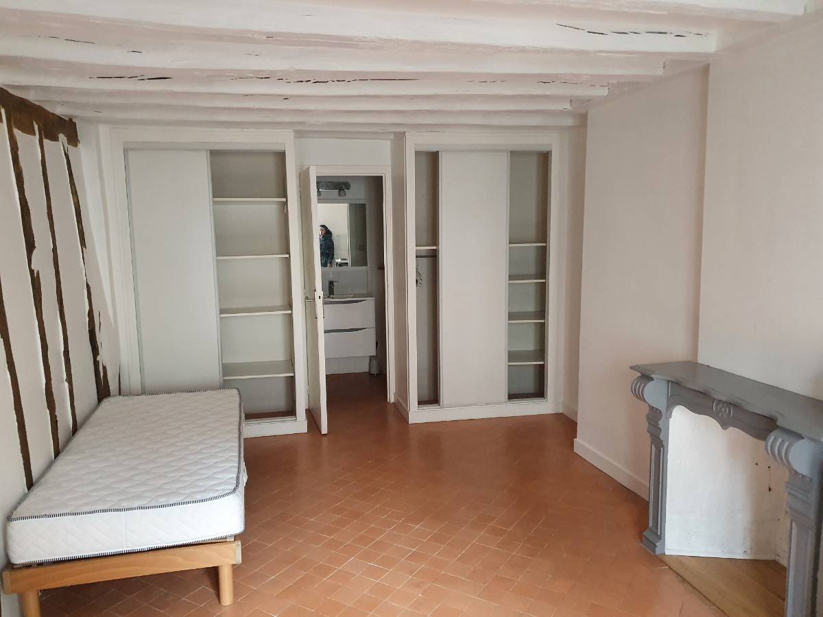 Loue studio - 23m² - Angers hyper centre (49)