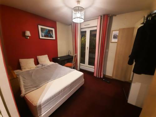 Loue chambre indépendante bien équipée à Levallois (92)