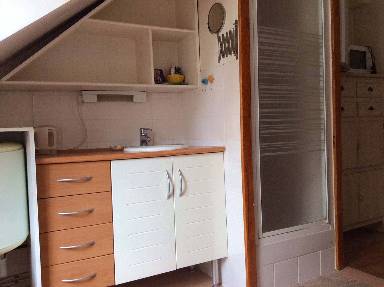 Loue chambre de service - 10m² - Versailles
