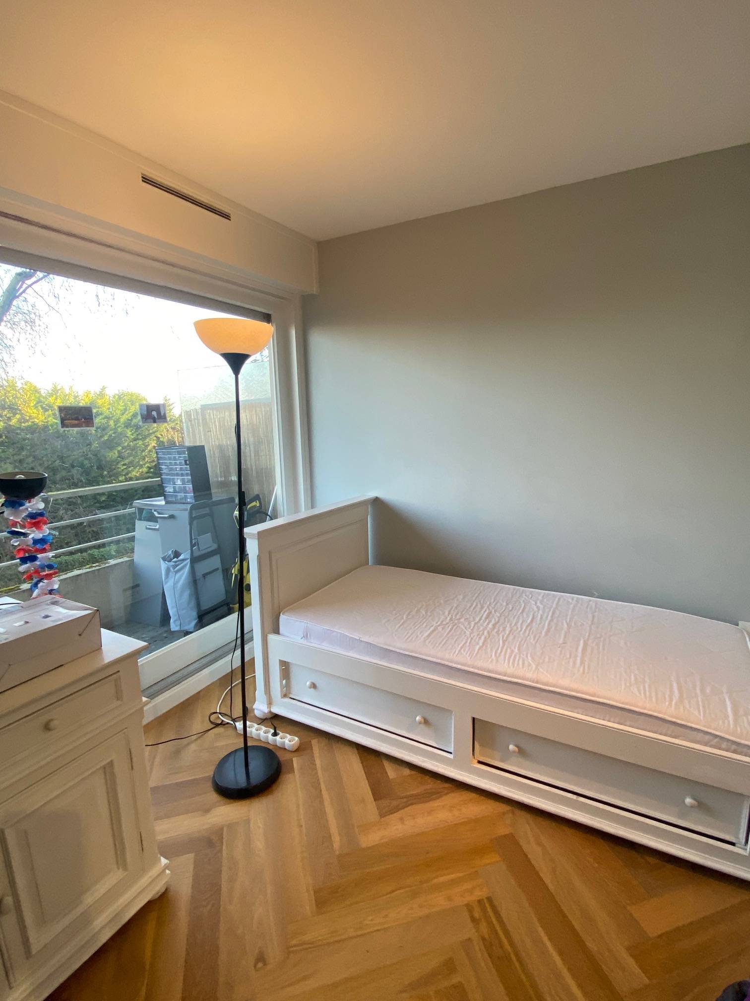 Loue Chambre dans appartement familial - 1 chambre, 15m², Rueil-Malmaison (92)