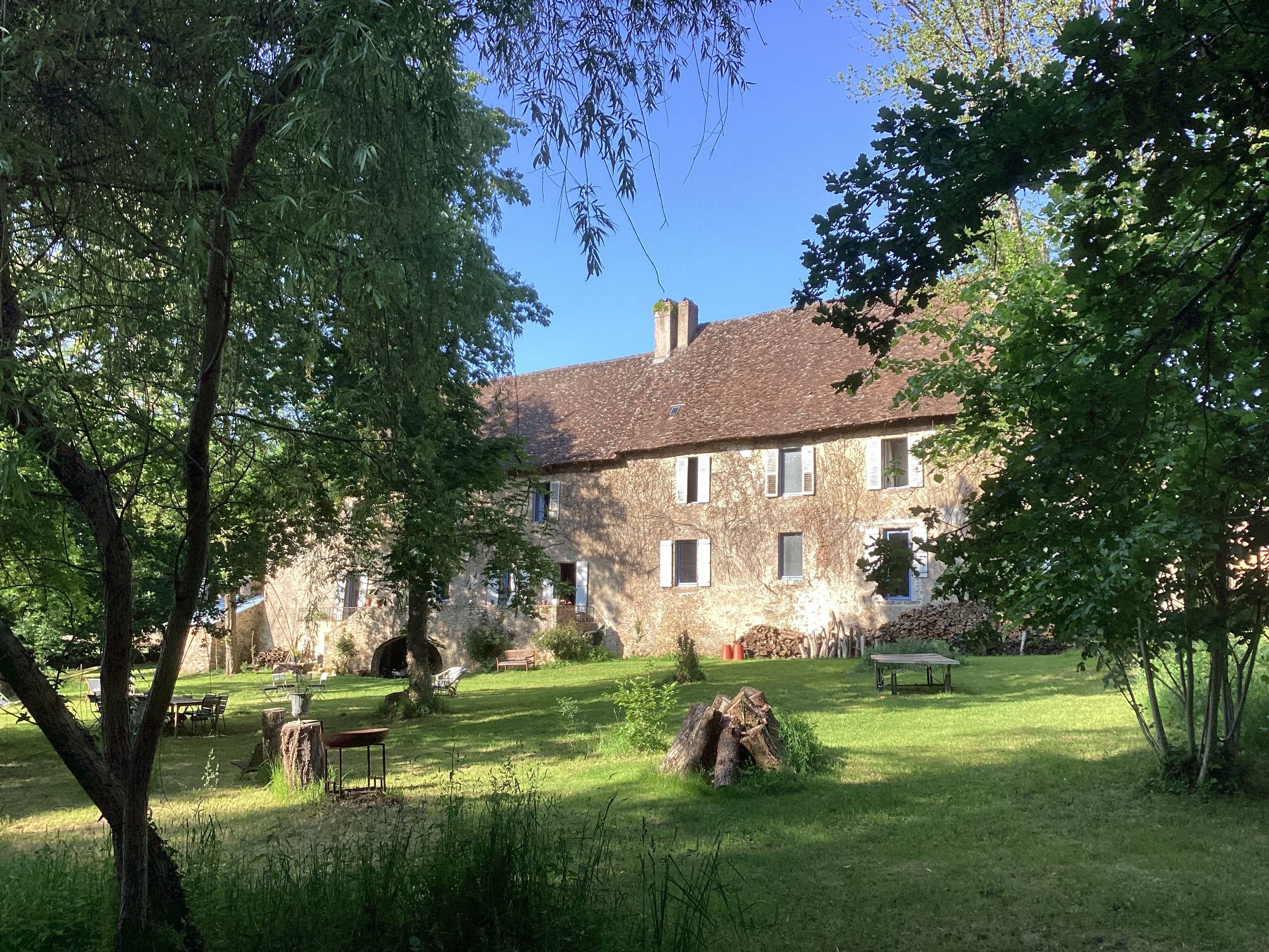 Loue chambre meublée - 31m², Château-Chervix (87)