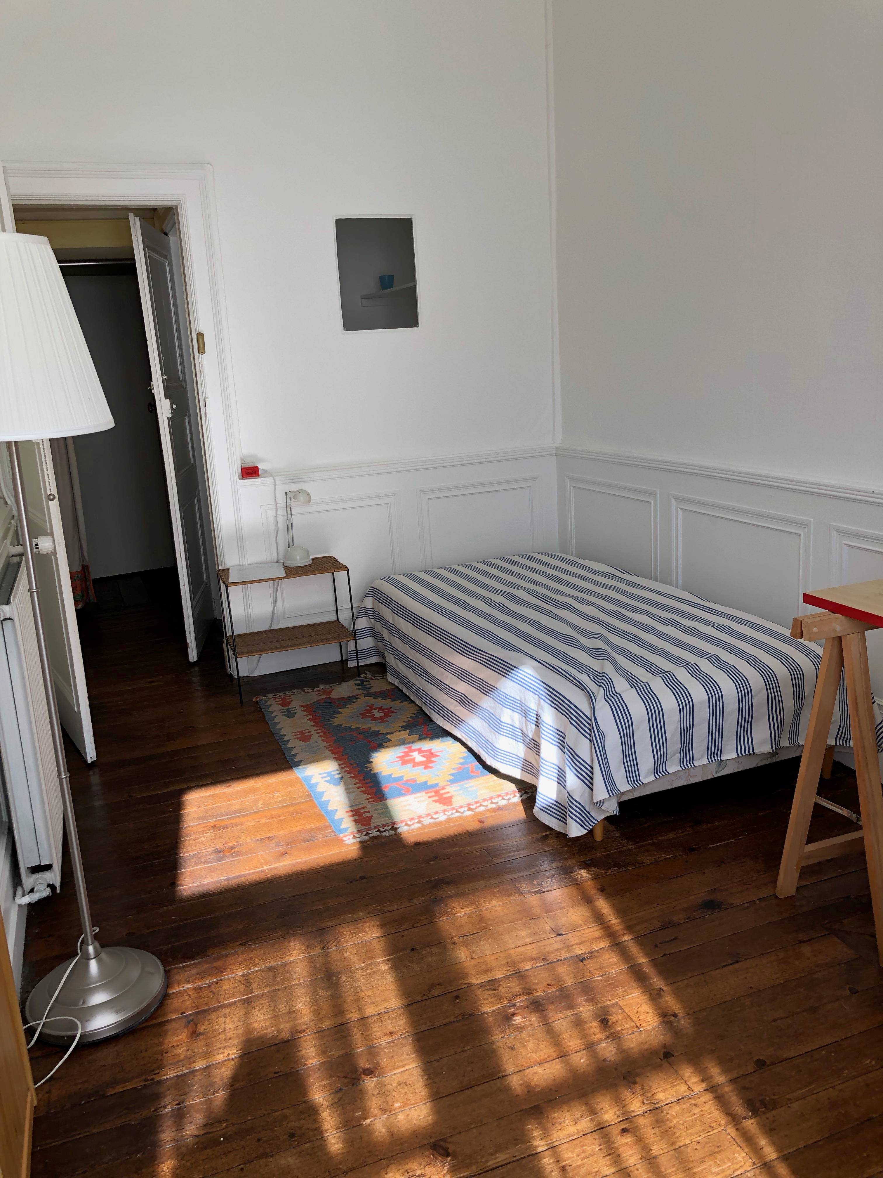 Loue chambres meublée pour une étudiante près place Graslin Nantes
