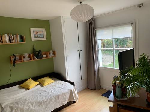 Loue Chambre meublée Rueil-Malmaison proche RER A - 11m²