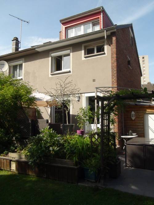 Loue dans maison individuelle de 95m² chambre chez l’habitant sur les hauteurs de Rouen, proche T2