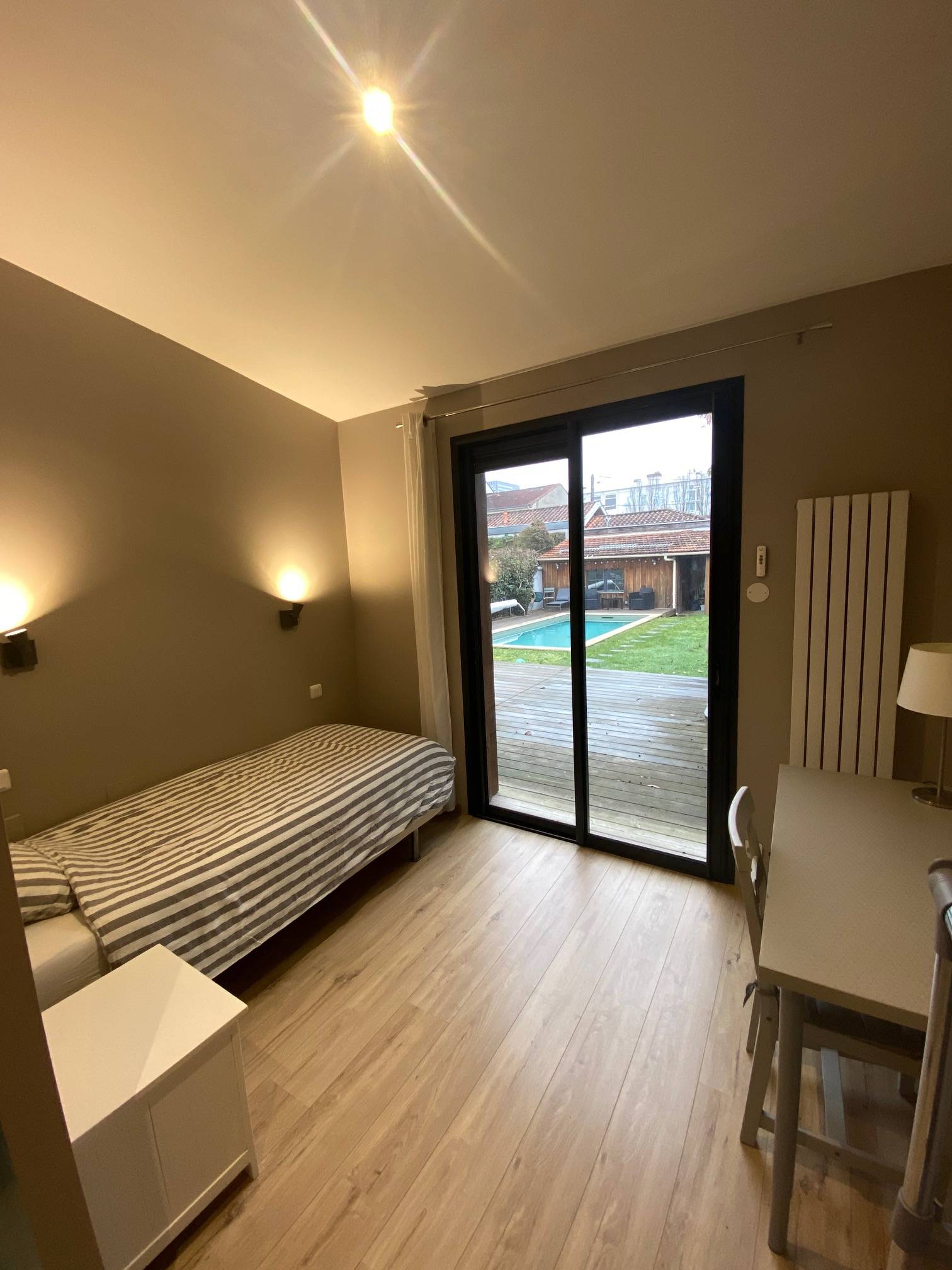 Loue chambre dans grande maison familiale - 20m² - Bordeaux