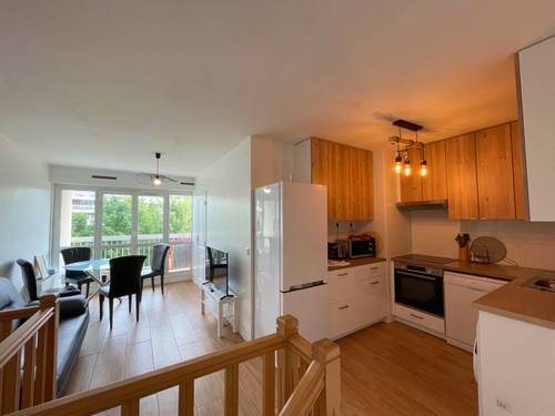 Loue chambres avec balconnet à Cergy préfecture (95) - 79m²