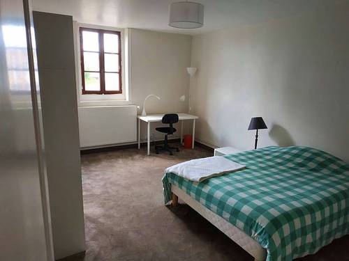 Loue chambre 17m² Orléans - SDD et cuisine à partager