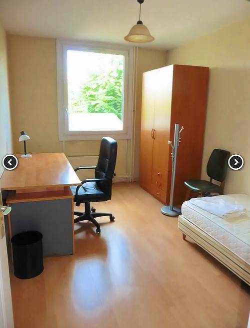 Loue 3 chambres en colocation F4 meublé proche Essec – 82m² - Cergy (95)